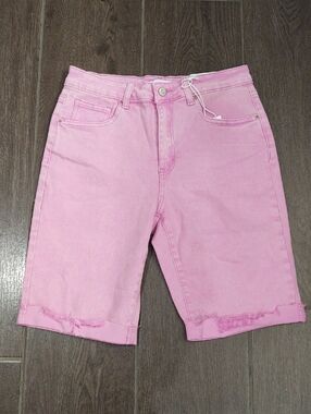 Zenana Women’s Pink Denim Bermuda Shorts size M